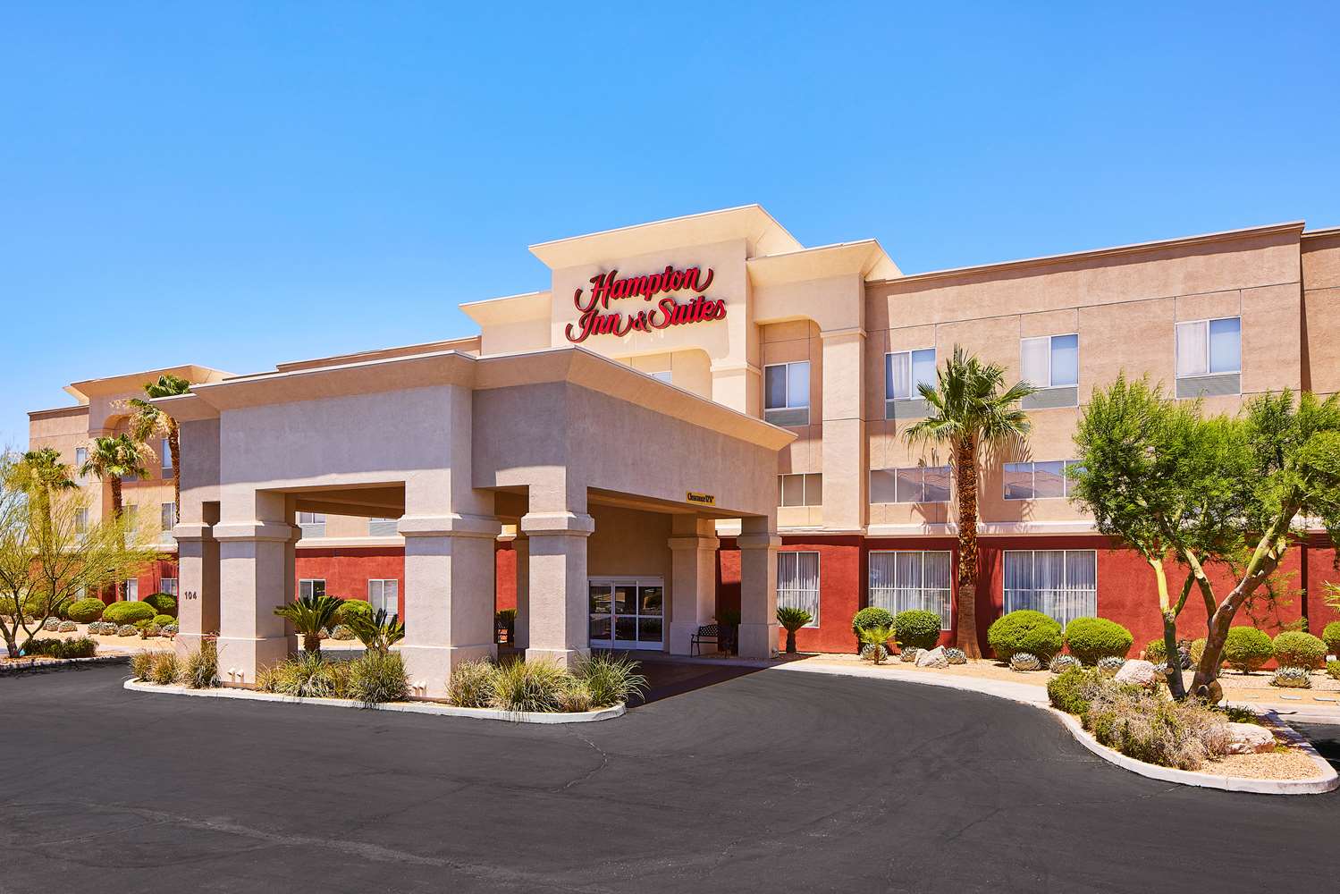Hampton Inn & Suites Ridgecrest 1