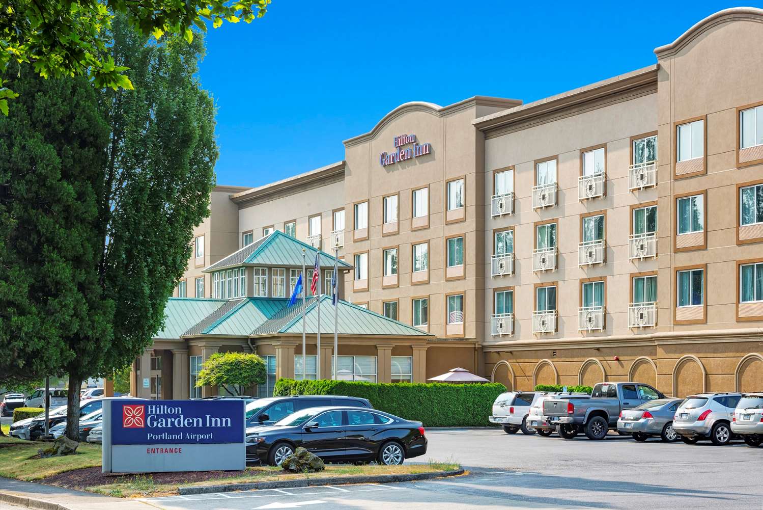 Hilton Garden Inn Portland Airport 2