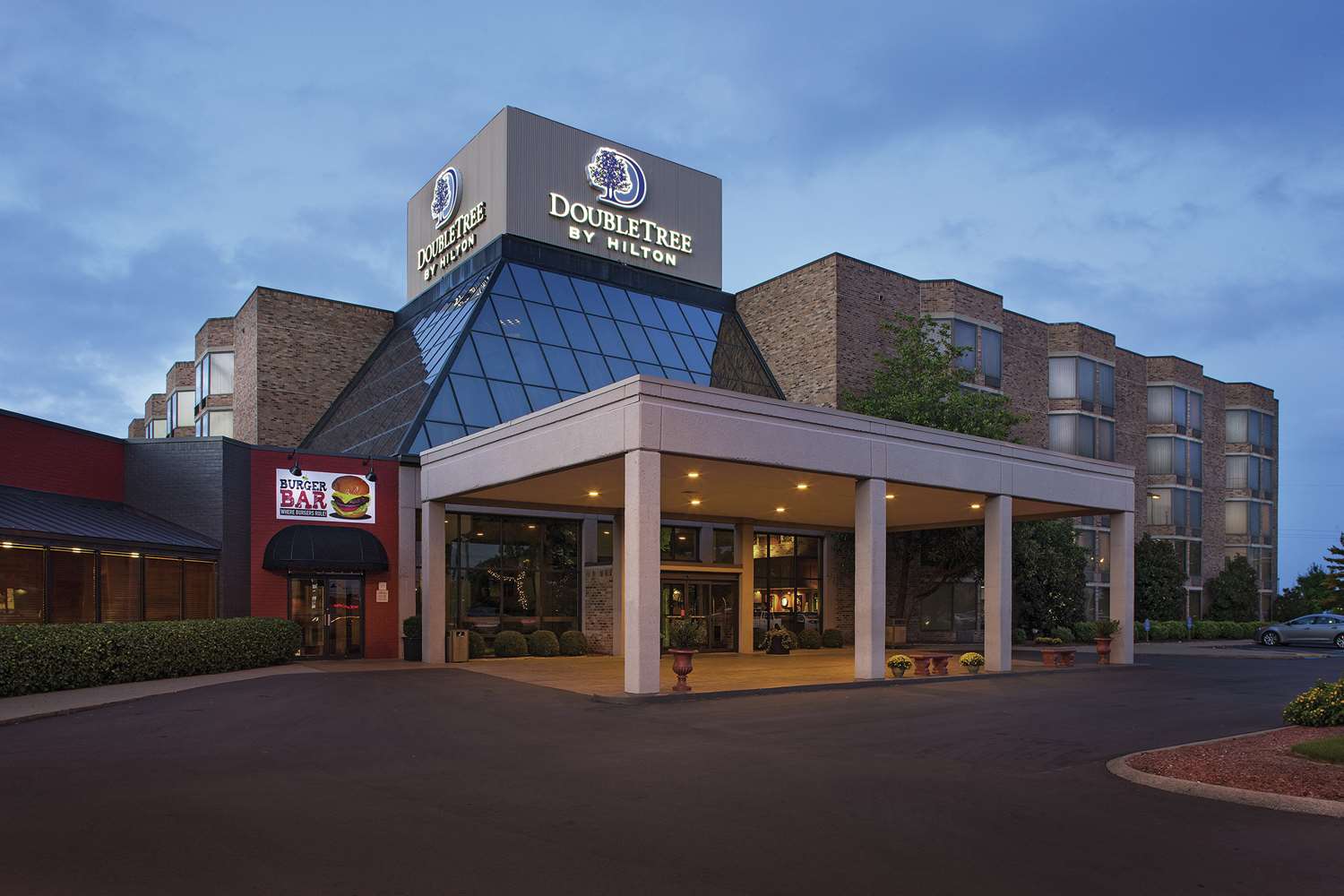 DoubleTree by Hilton Murfreesboro 1