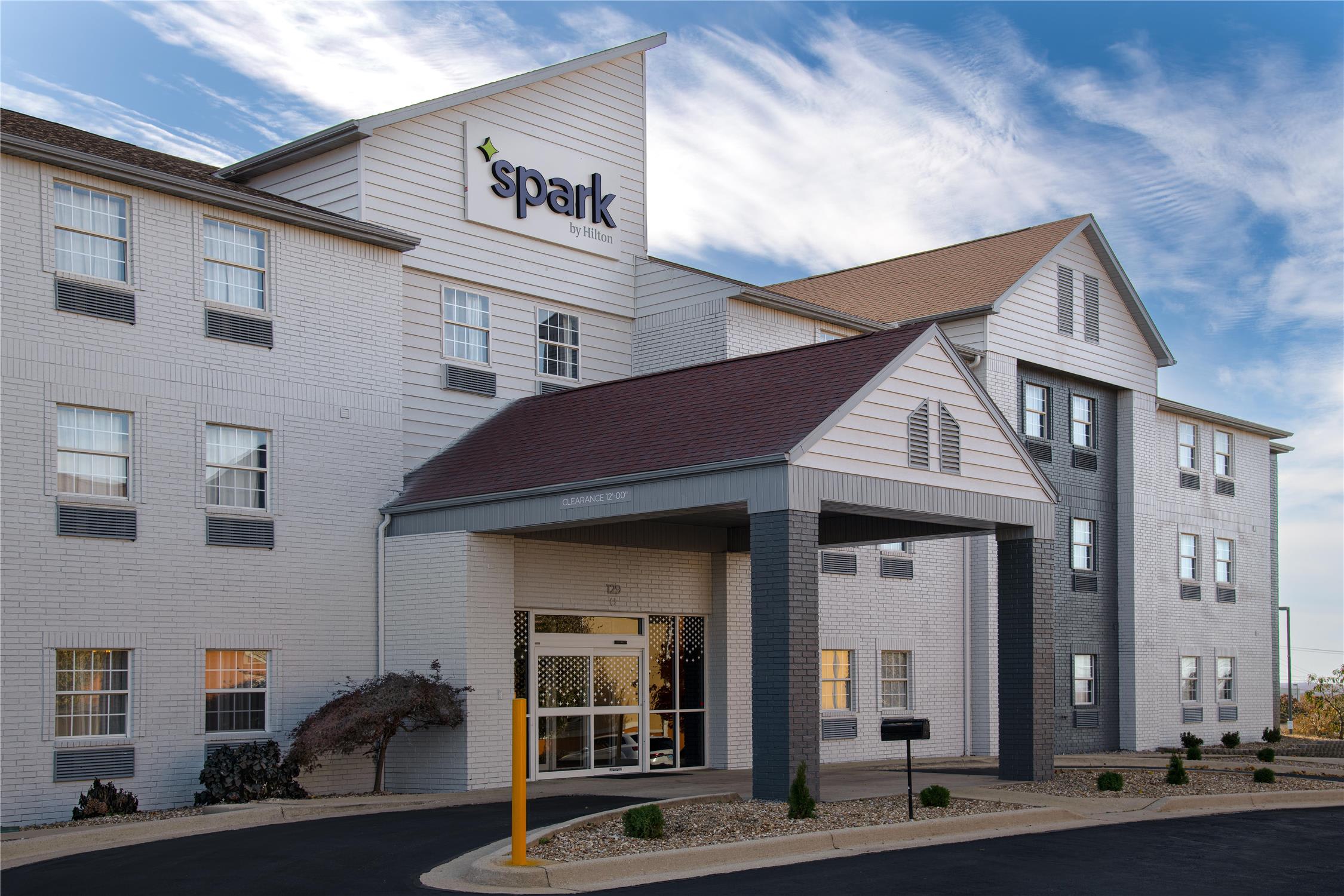 Spark by Hilton St Robert Fort Leonard Wood 2
