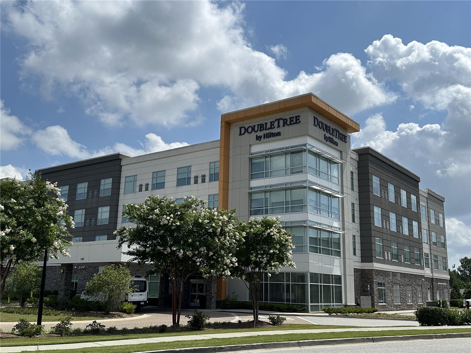 DoubleTree by Hilton Greenville Woodruff Road 1