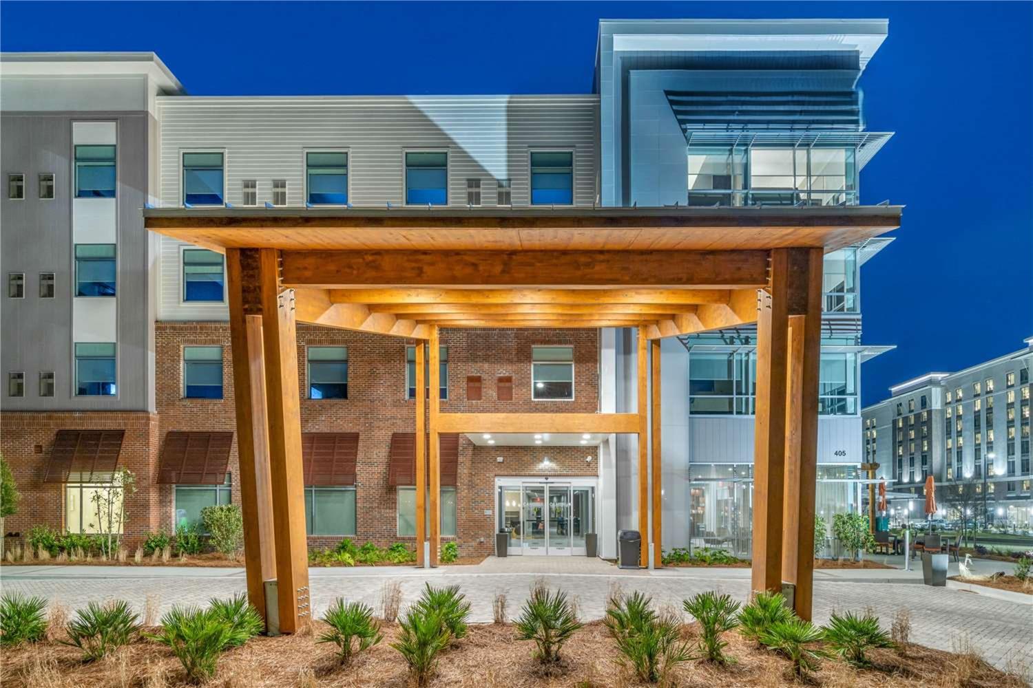 DoubleTree by Hilton Summerville Nexton 2