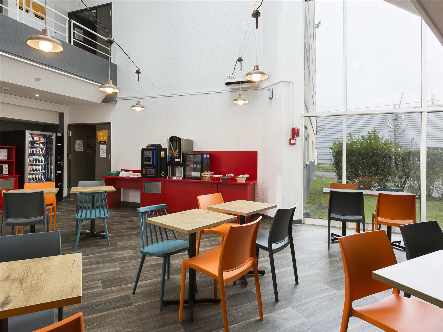 Hotel F1 Maurepas 1