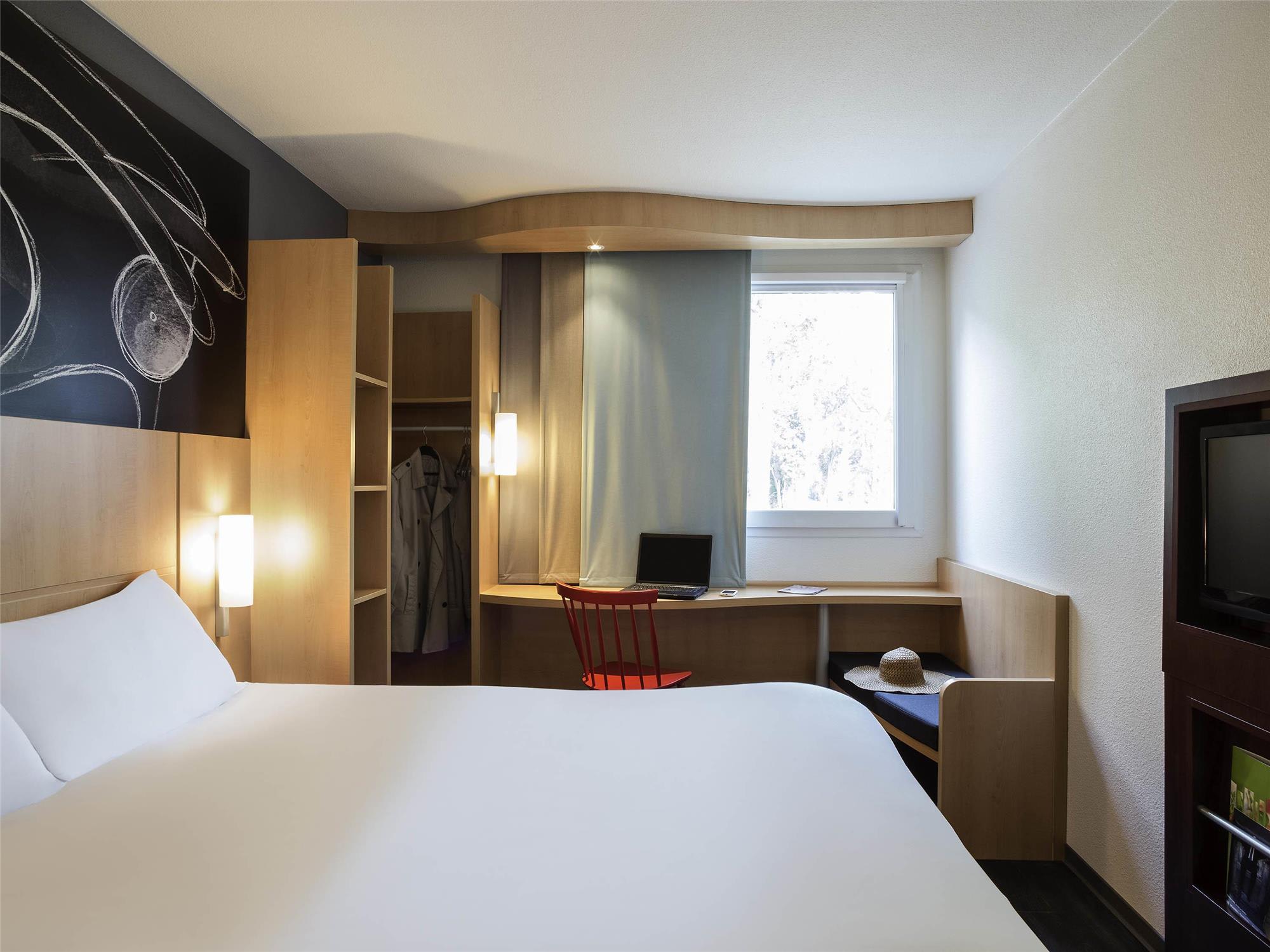 ibis Paris Meudon Velizy 2