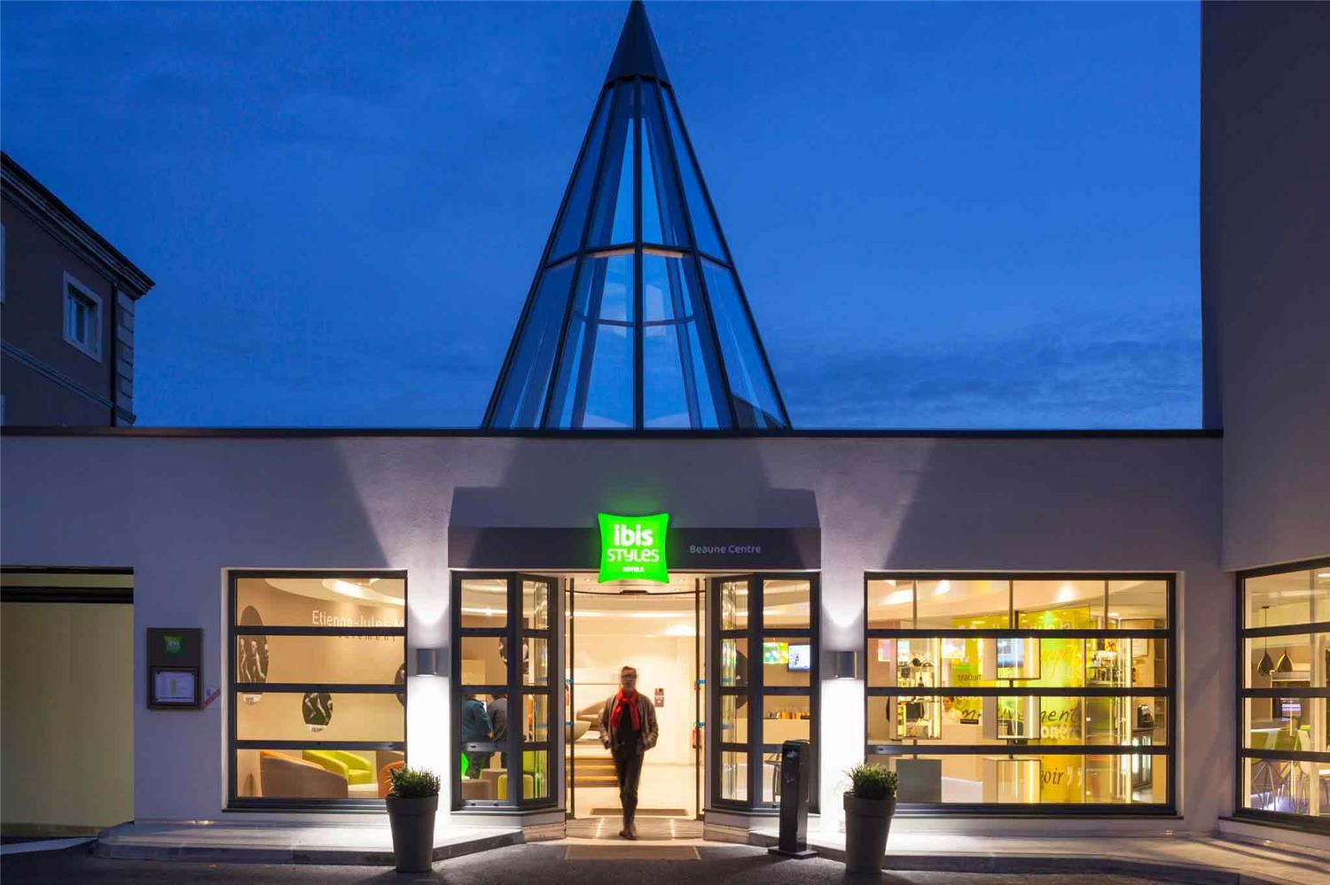 ibis Styles Beaune Centre 2