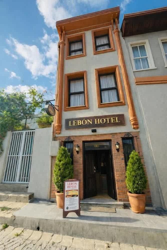 Lebon Hotel-Special Class 1