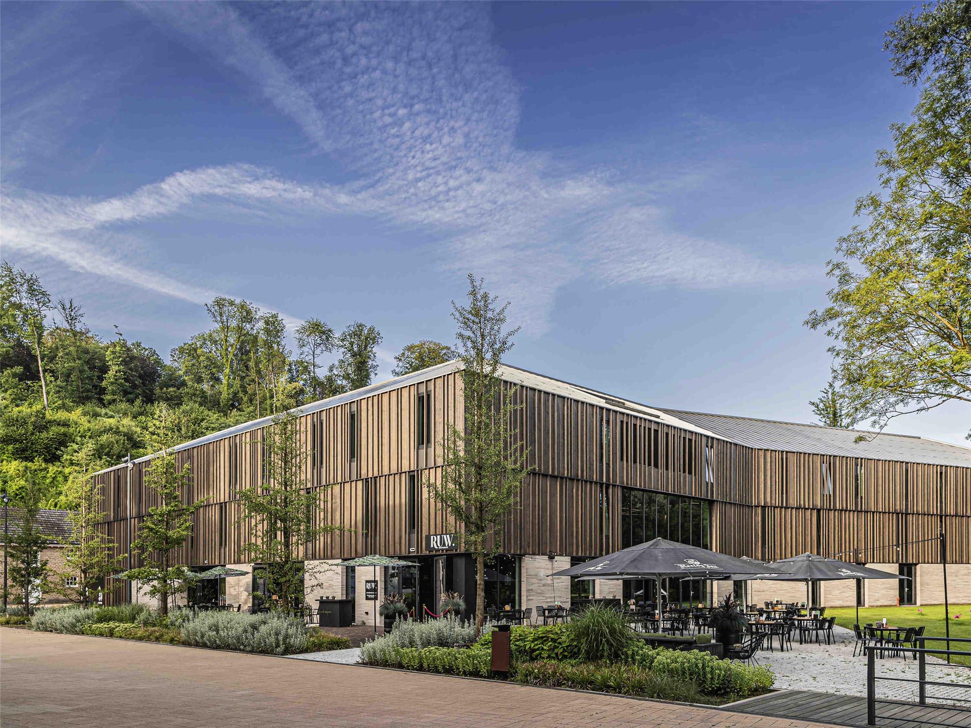 Hotel Valkenburg by Mercure - Next to Shimano Experience Center 1