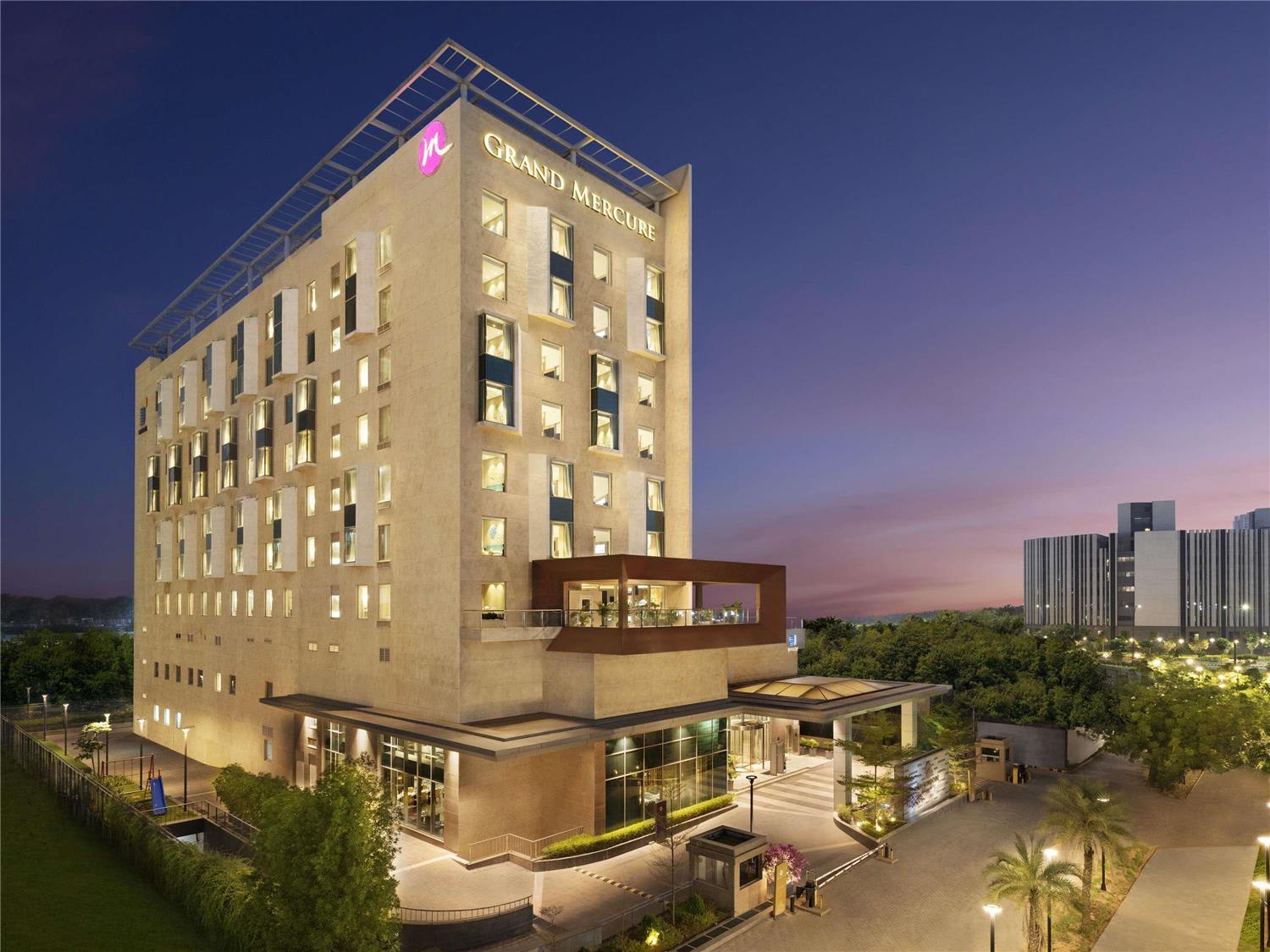 Grand Mercure Ahmedabad GIFT City - An Accor Hotels Brand 2