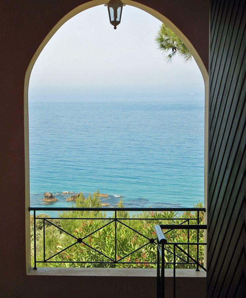 Apartments With Swimming Pool and Sea View - Pelekas Beach, Corfu 2