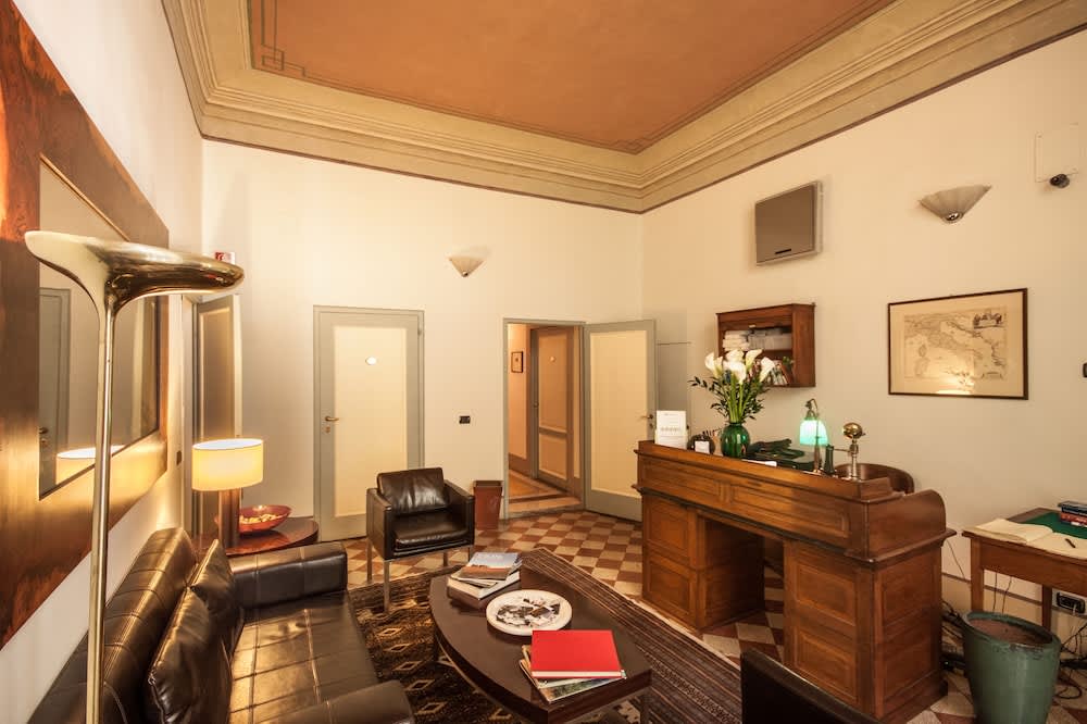Casa Rovai Guest House 2