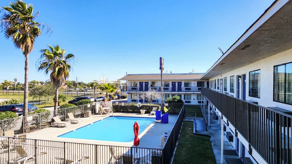 Motel 6 Galveston, TX 1