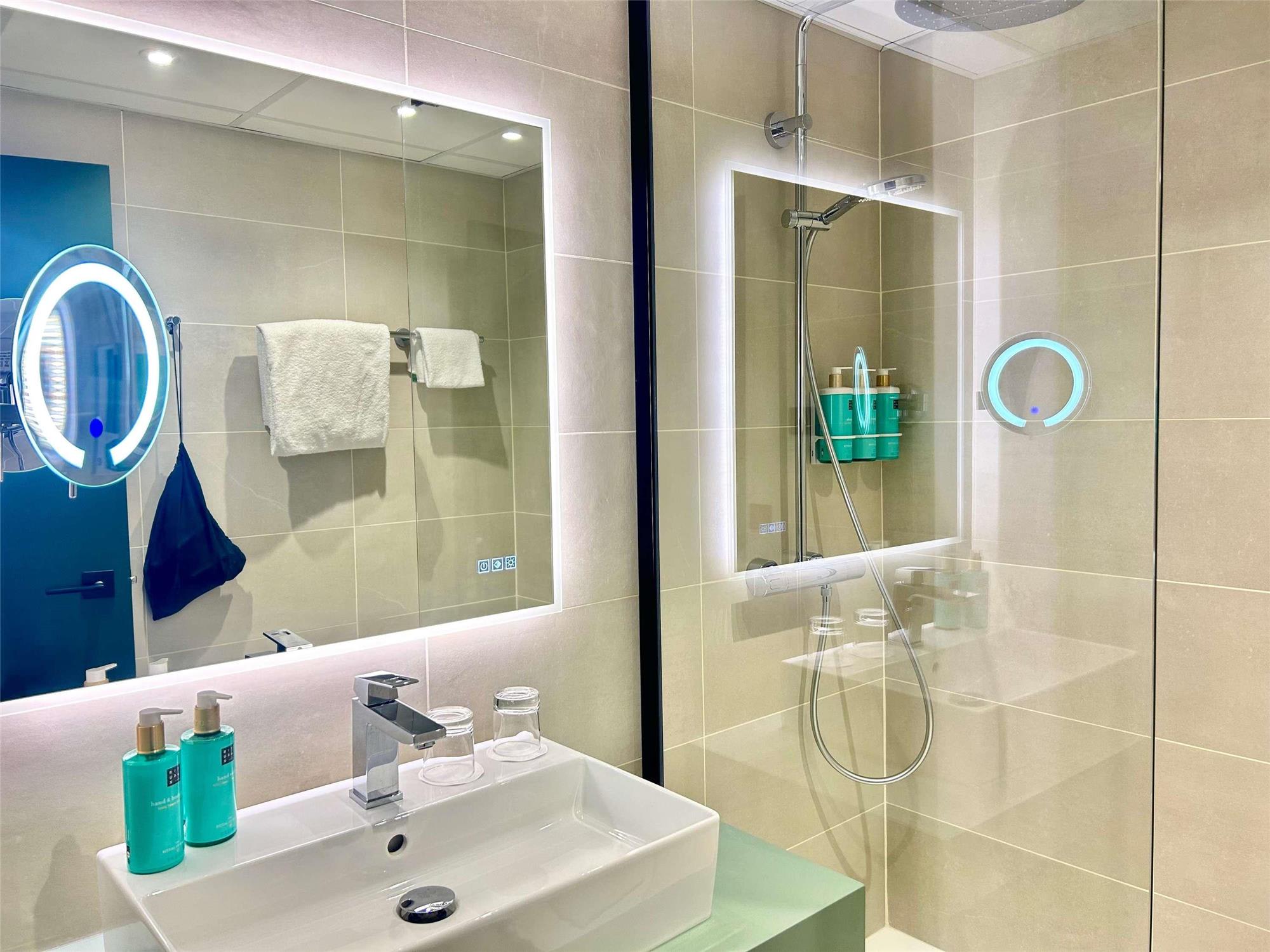 Novotel Lens Noyelles 1