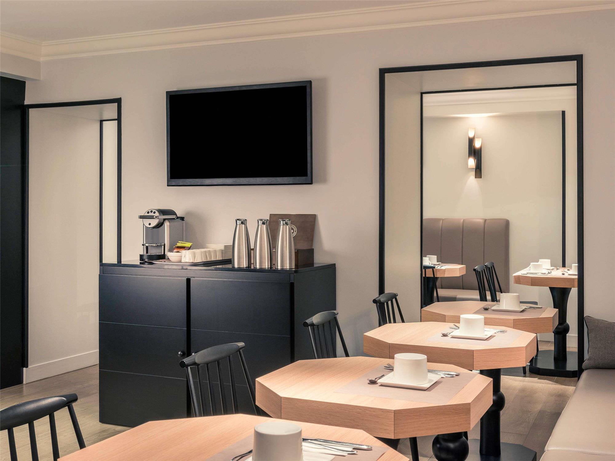 Mercure Paris Arc de Triomphe Wagram 2