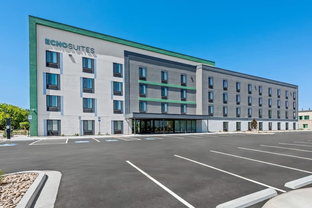 ECHO Suites Extended Stay by Wyndham Reno 1