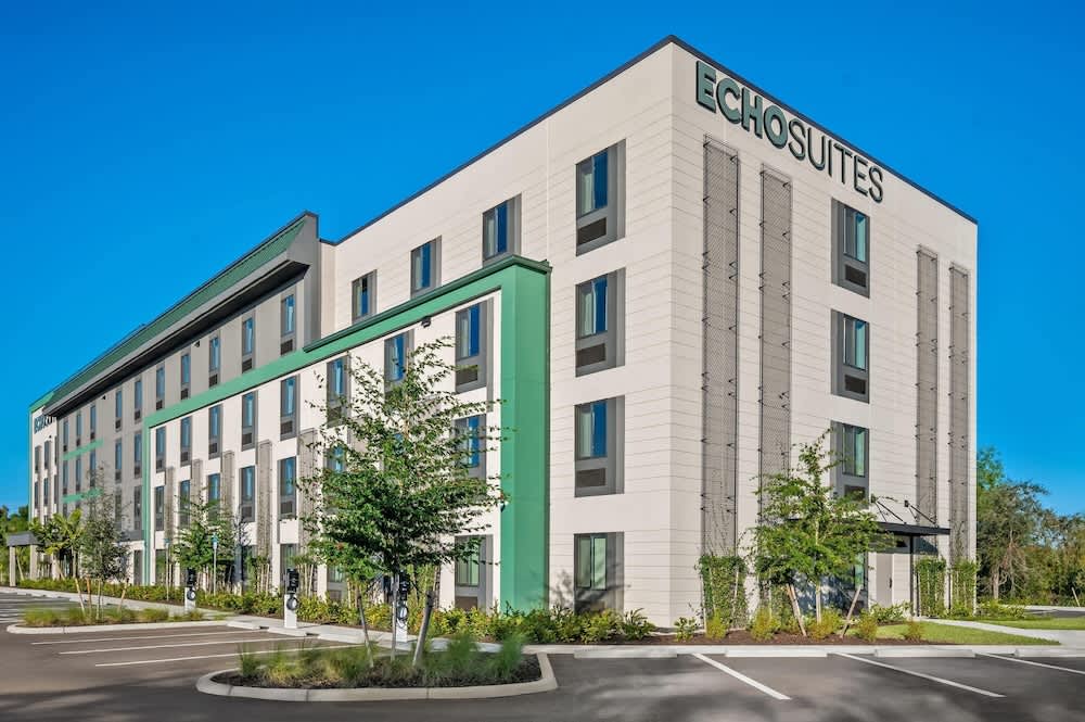 ECHO Suites Extended Stay By Wyndham Naples 1