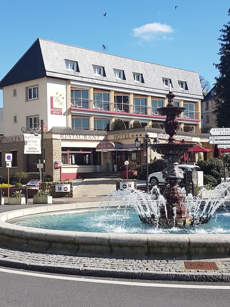 Bagnoles Hotel - Contact Hotel 1