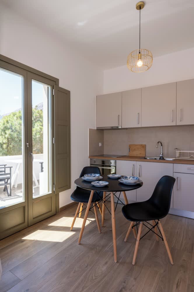 Apeiron Perissa Apartments 2