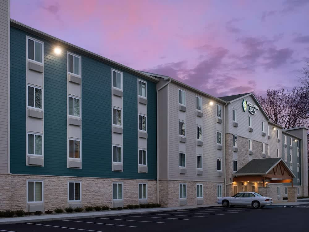 WoodSpring Suites Lancaster North 1
