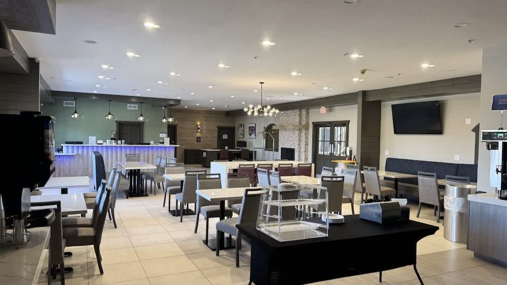Best Western Corona Hotel & Suites 2