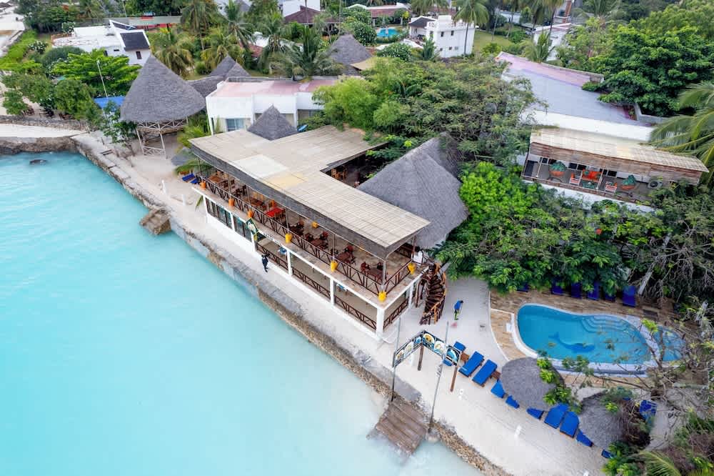 Double A Nungwi Beach Hotel 1