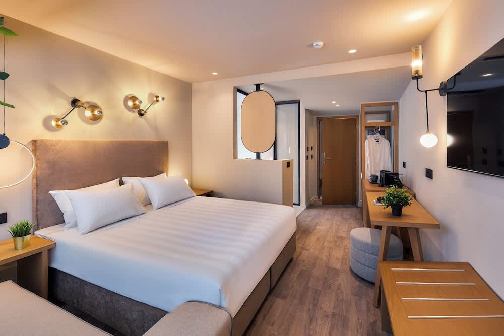 Enorme Epavli Urban Living 2