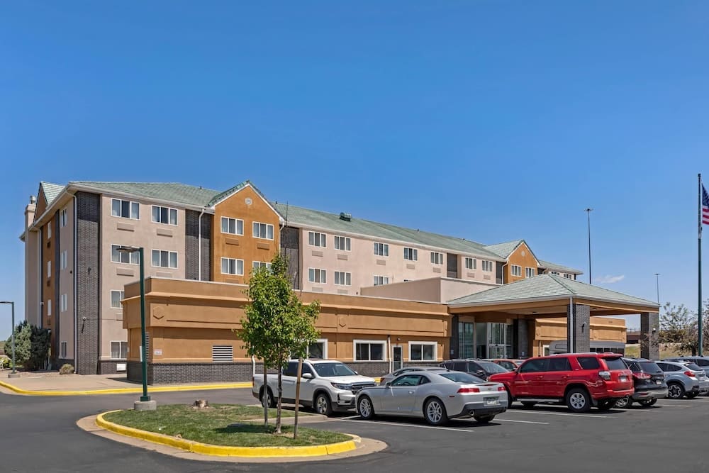 Quality Inn & Suites Denver Airport - Gateway Park 1