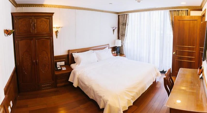 The Allen Hotel 1