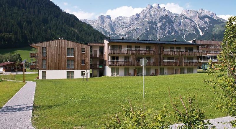 Ferienwohnungen am aja Bergresort Werfenweng 1