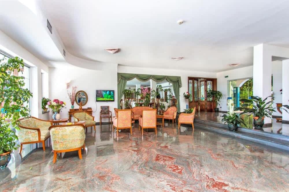 Hotel Poseidon 2
