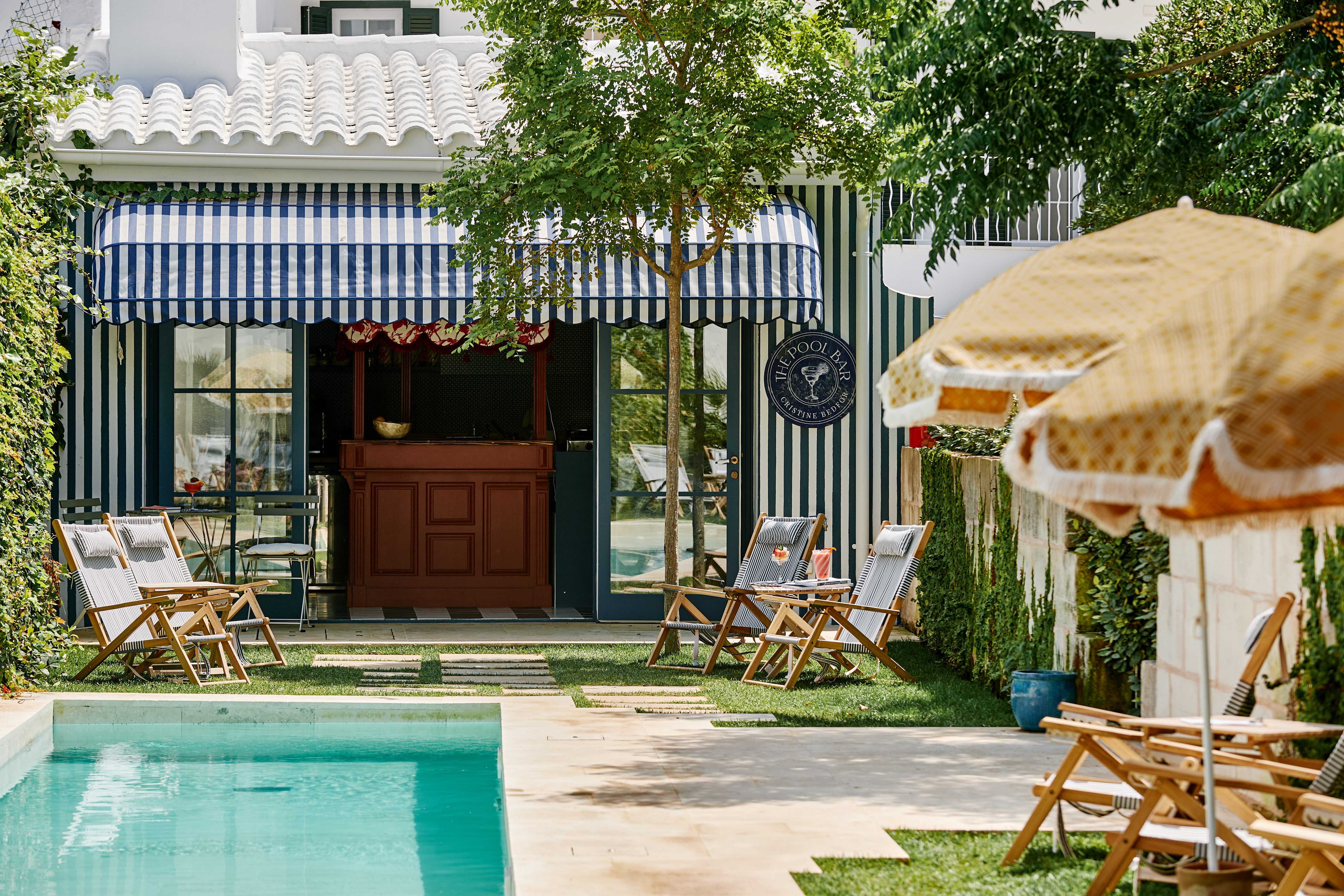 Cristine Bedfor Mahon Boutique Hotel 1