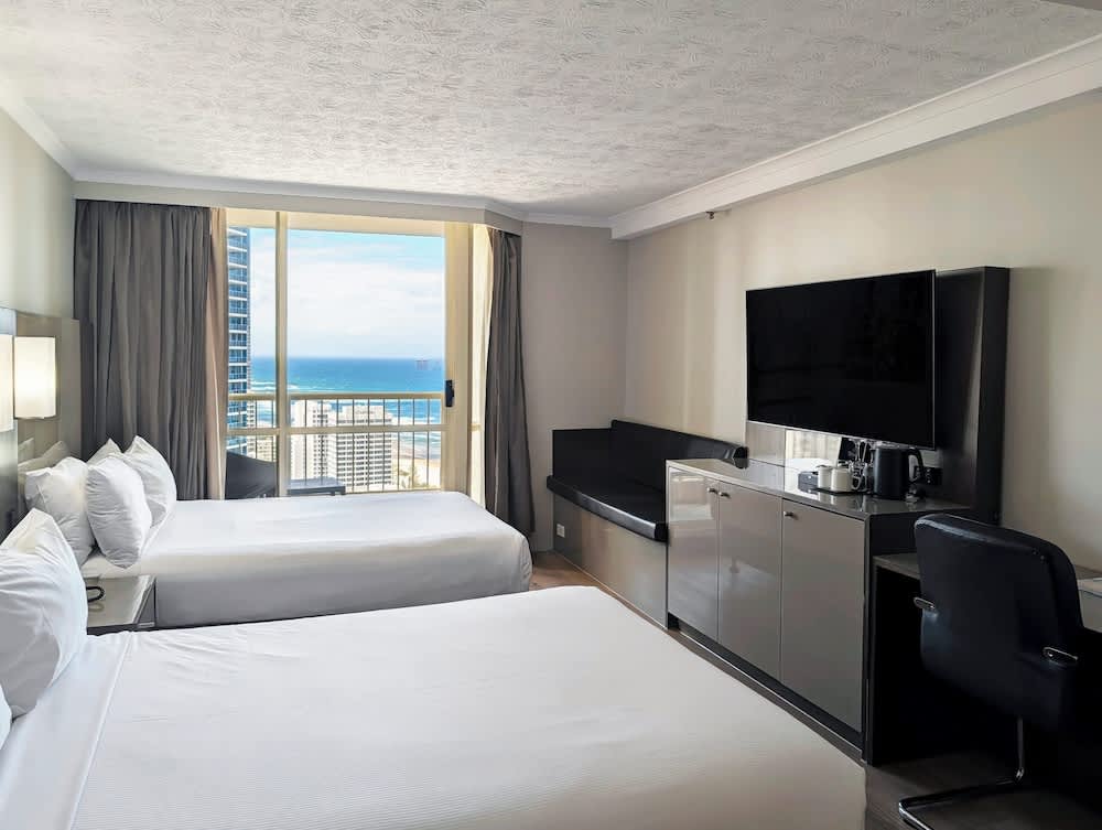 Novotel Surfers Paradise 1