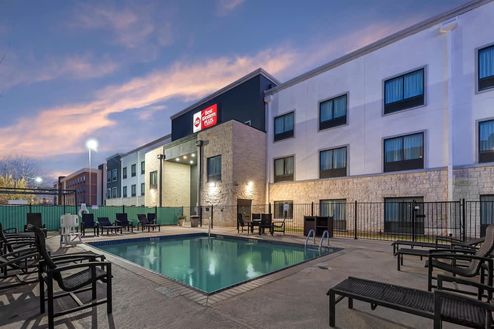 Best Western Plus Austin Airport Inn & Suites 1