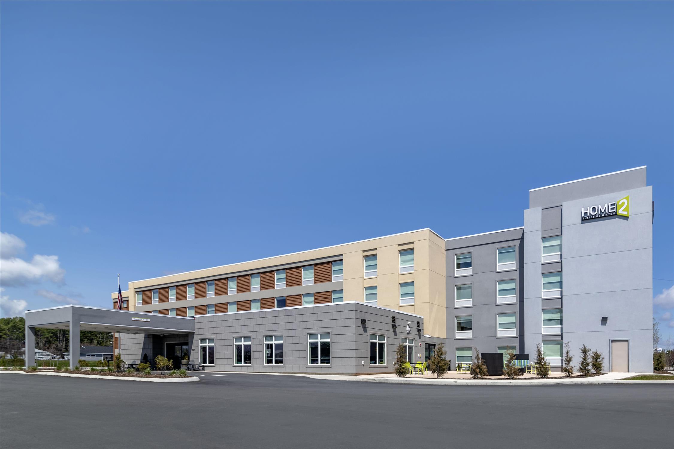 Home2 Suites by Hilton Bangor 1