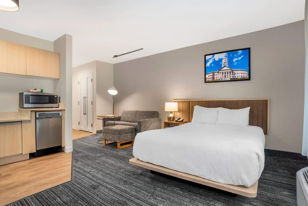 MainStay Suites 1