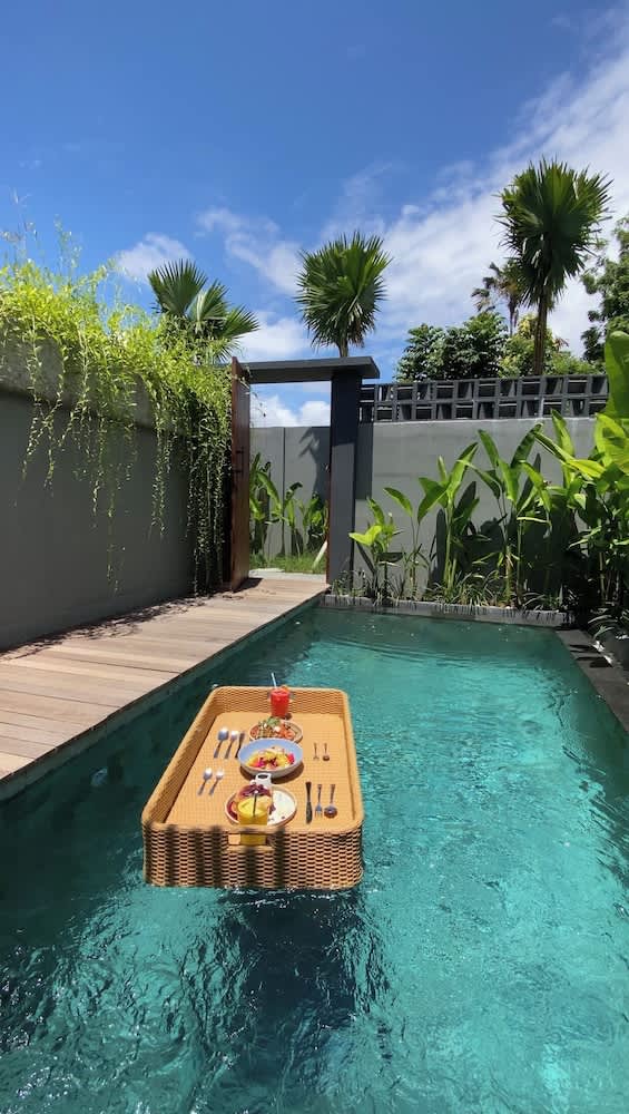 The Clifton Villas Canggu 1