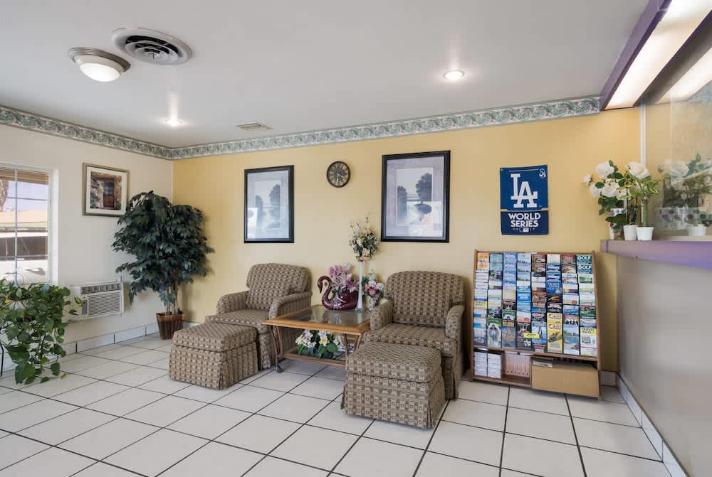 Rodeway Inn & Suites Blythe I-10 2