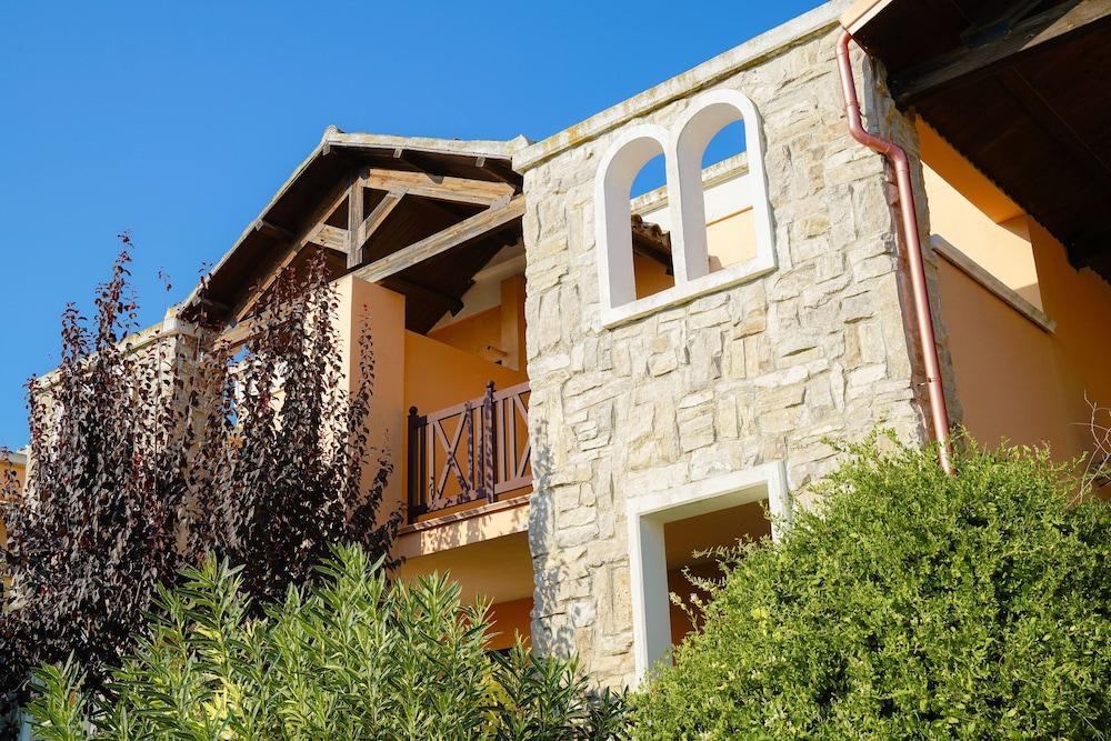 Villaggio Emmanuele 2