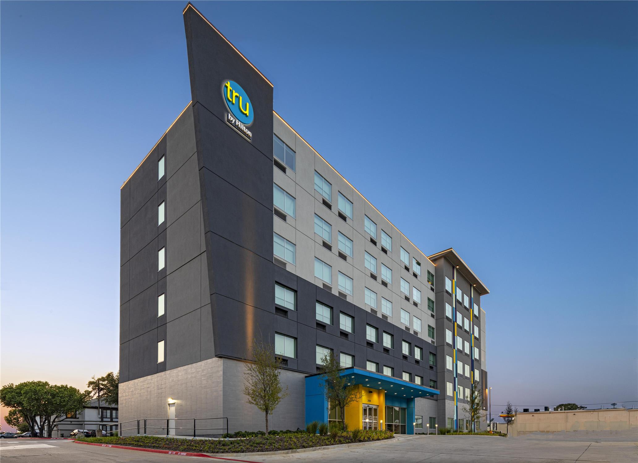 Tru By Hilton Irving Dfw South 1