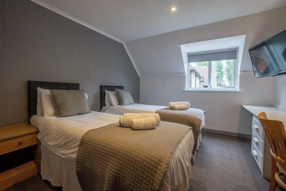 Winchelsea Lodge 2