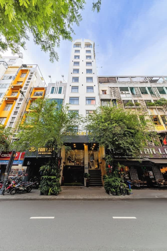 A25 Premium Hotel - 277 Lê Thánh Tôn 1