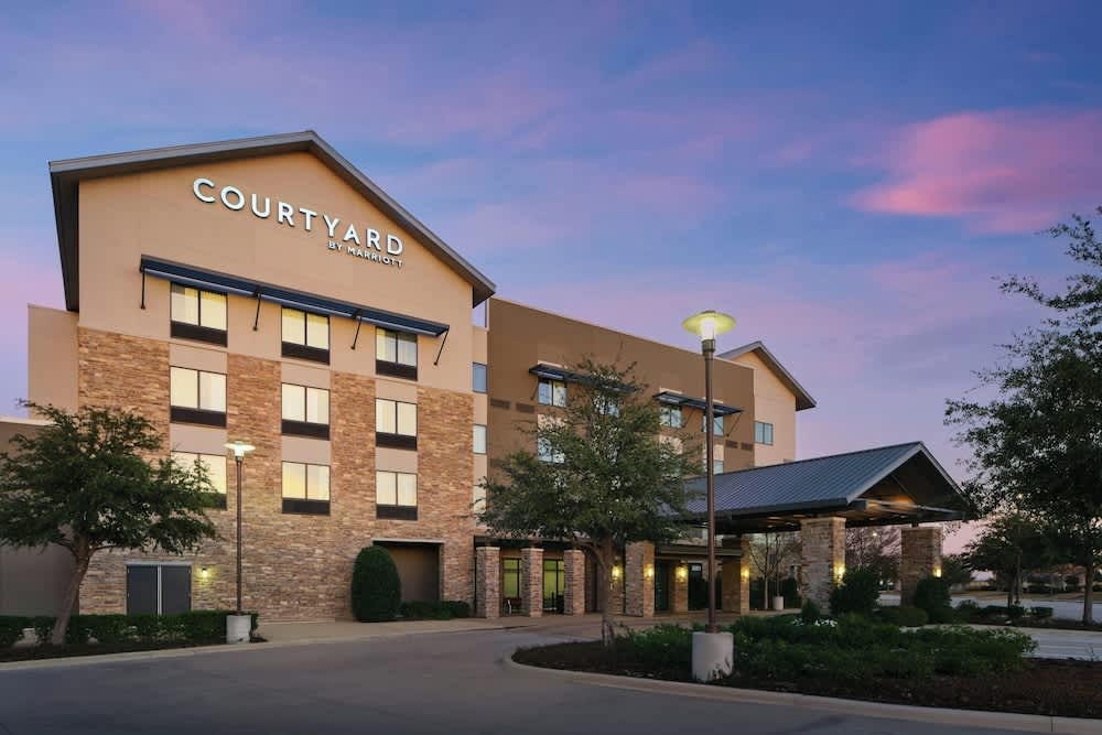 Courtyard by Marriott Fort Worth Alliance Town Center 1