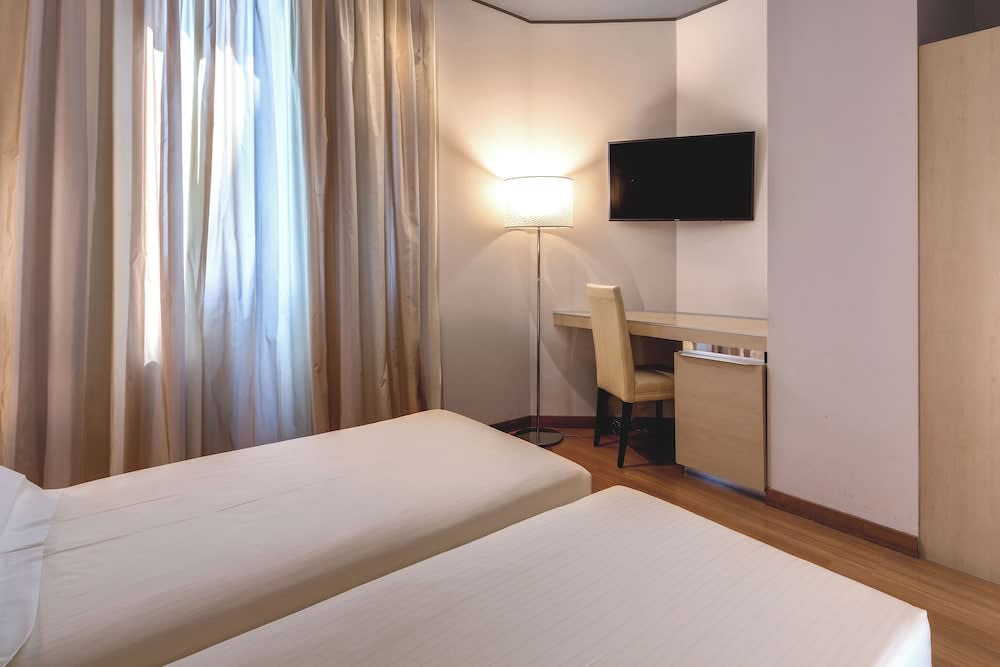 B&B HOTEL Expo Verona Villafranca 2