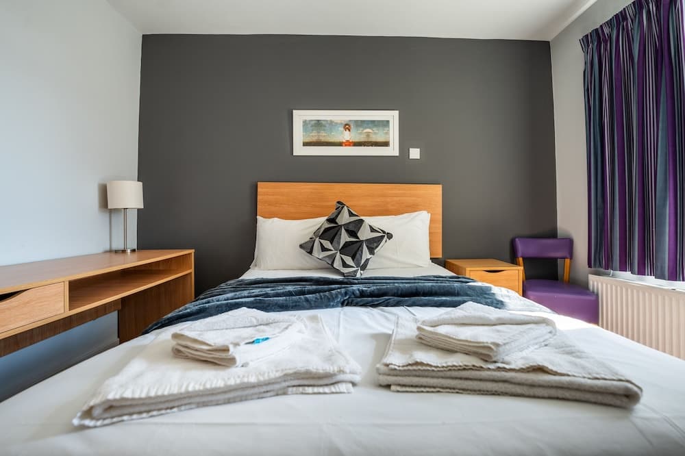 The Strathmore Hotel 2