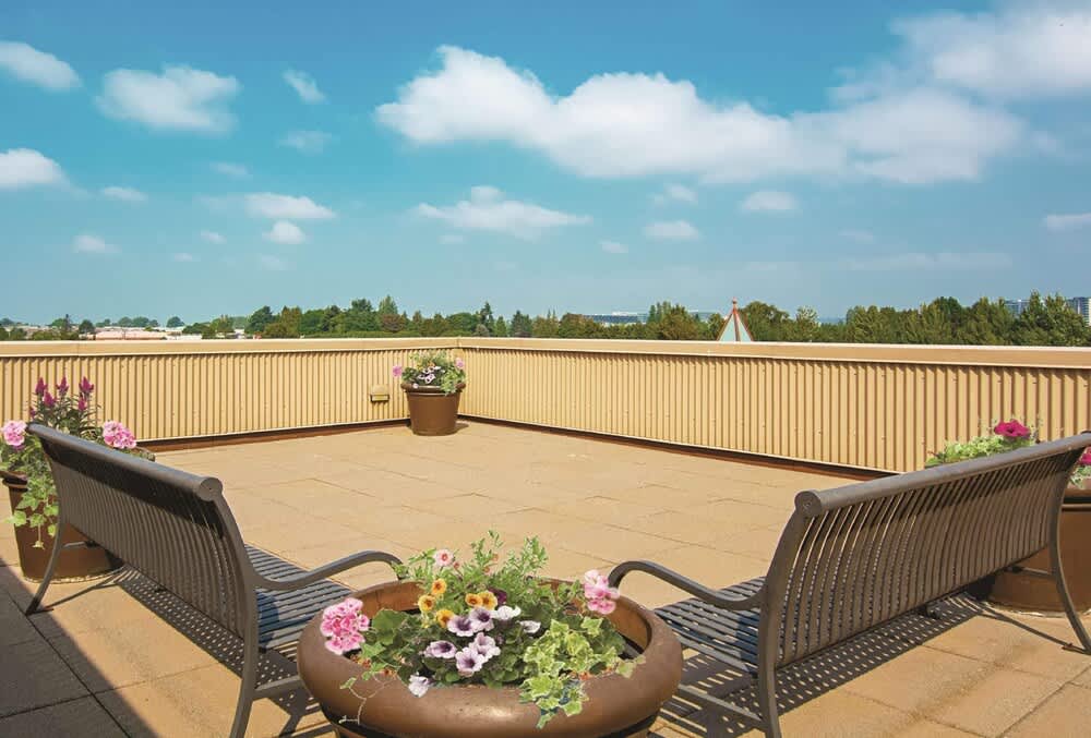 La Quinta Inn by Wyndham Vancouver Airport 1