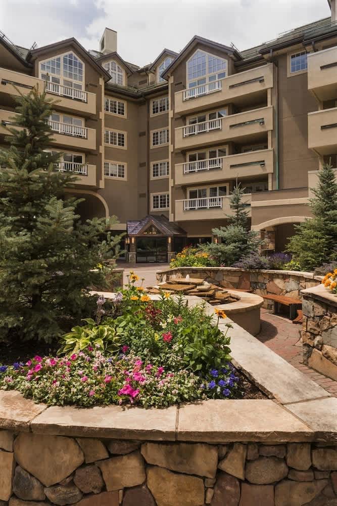St James Beaver Creek, A Vail Resorts Property 1