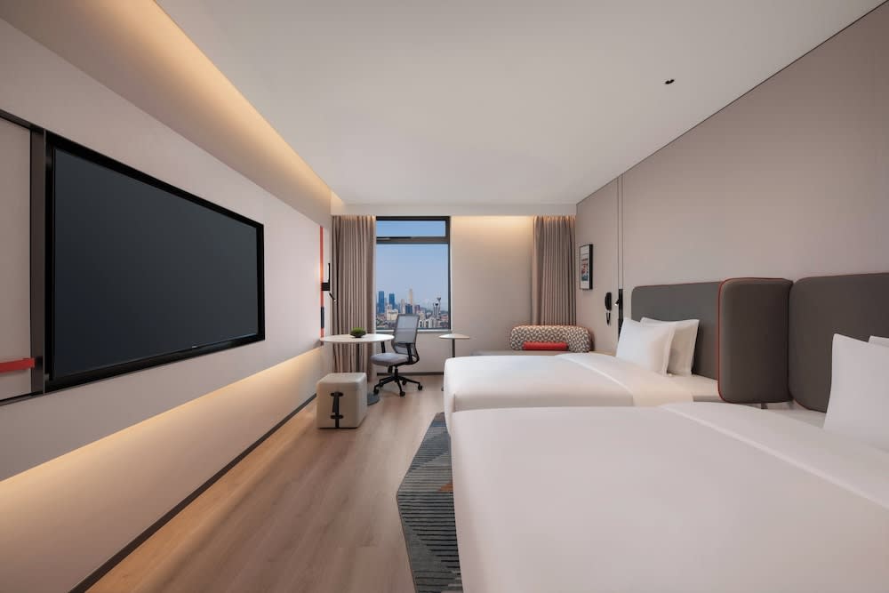 Holiday Inn Express Wuhan Jianghan Road by IHG 2