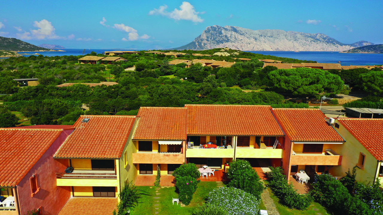 Residence Porto Coda Cavallo 1