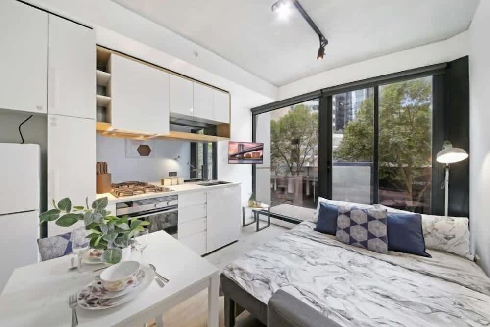 Pet-Friendly, Comfy 2Br Apt Near Melbourne Central 1