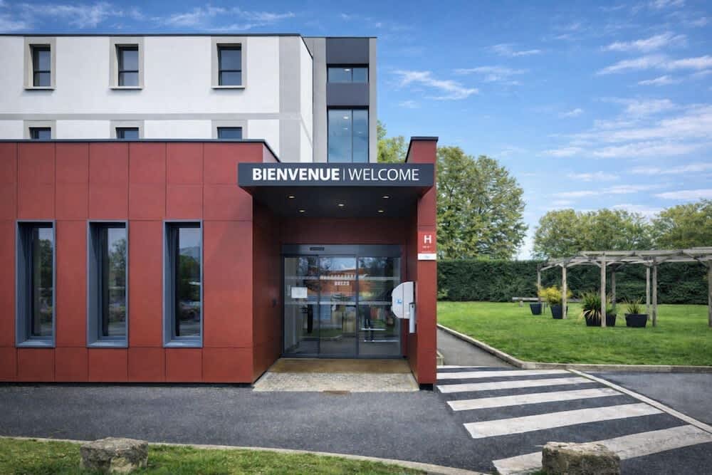BRIT HOTEL CONFORT ROISSY SAINT-WITZ 2