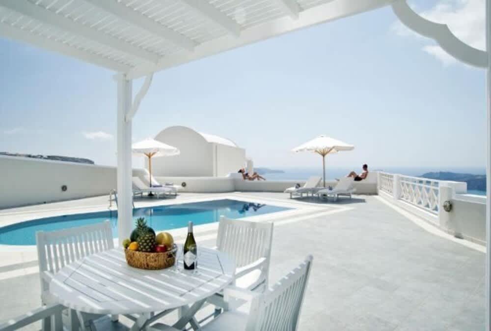 Volcano View Hotel Santorini 2